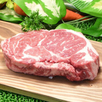 アメリカ産超極厚のリブステーキ